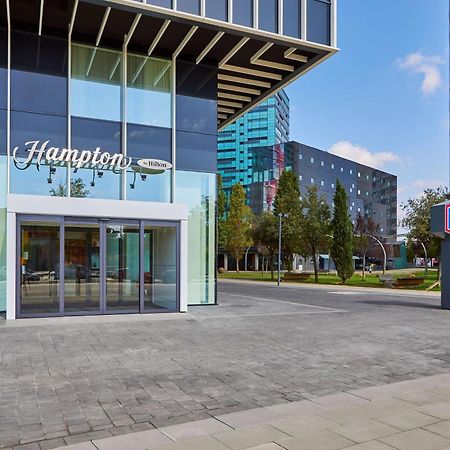 Hampton By Hilton Barcelona Fira Gran Via Hotel L'Hospitalet de Llobregat Bagian luar foto